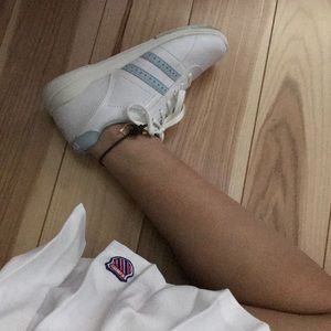 Pastel blue Bowling shoes